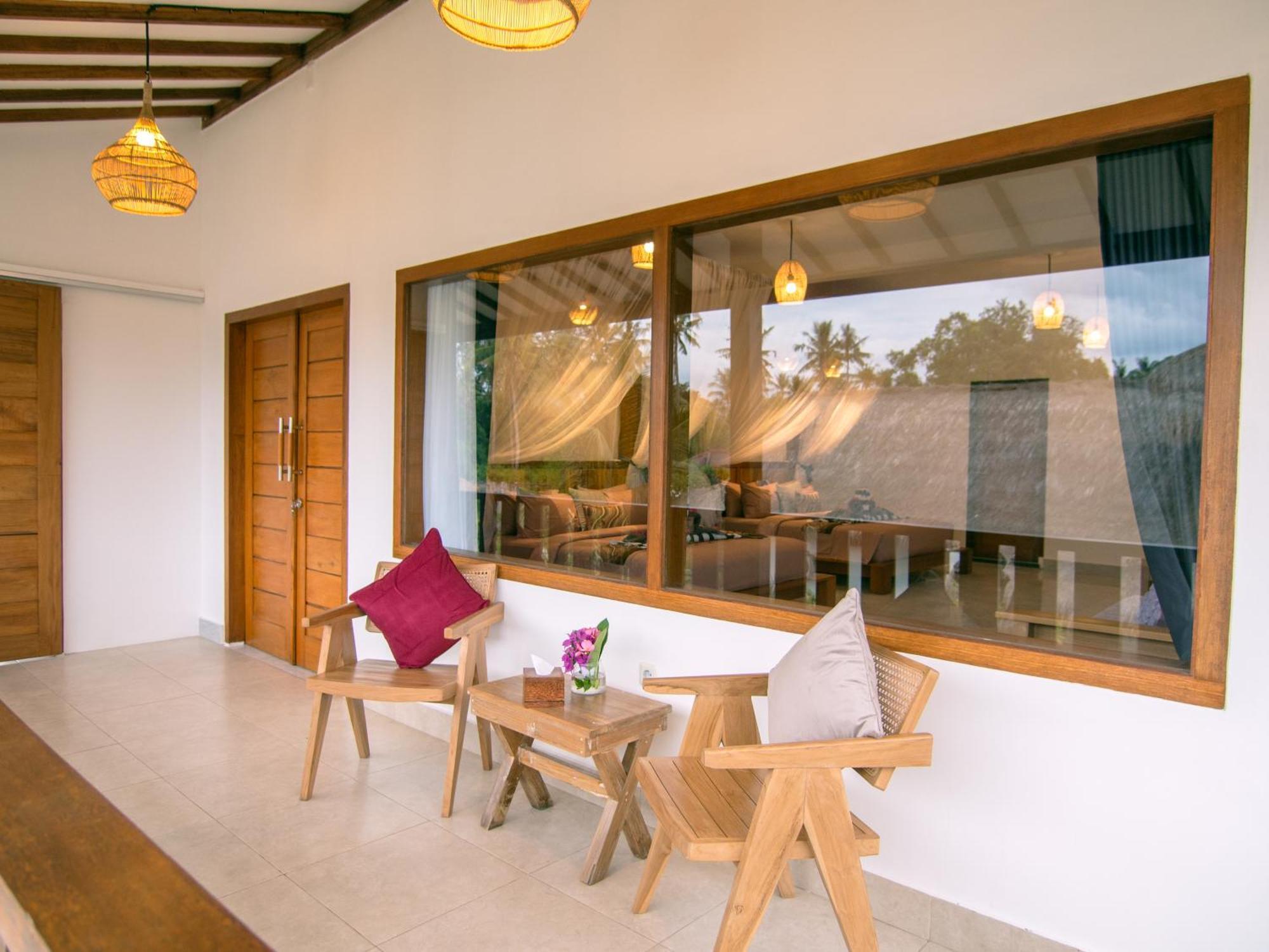 Coco Breeze Spa Hotel Gili Air Esterno foto